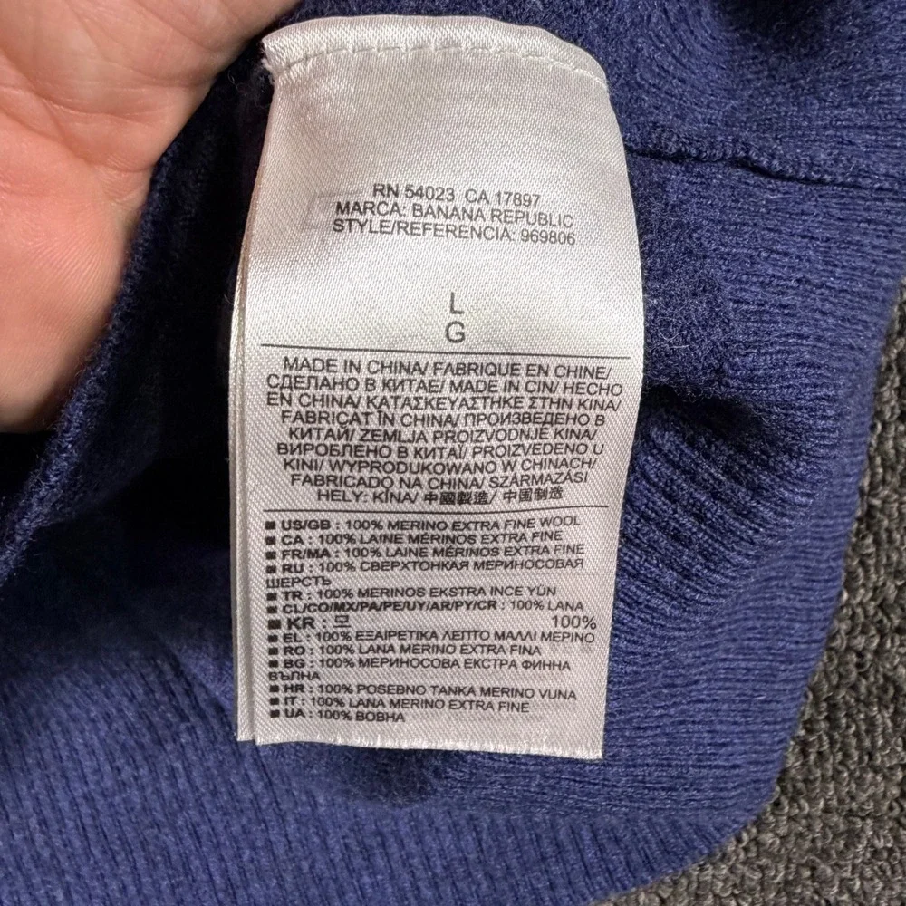 Banana Republic Wool Sweater Mens L ST MERINO VEE Blue V-Neck EUC